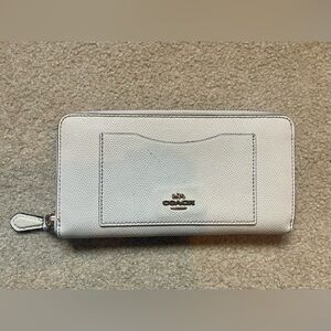 COACH Ivory Long Wallet with Gold Hardware